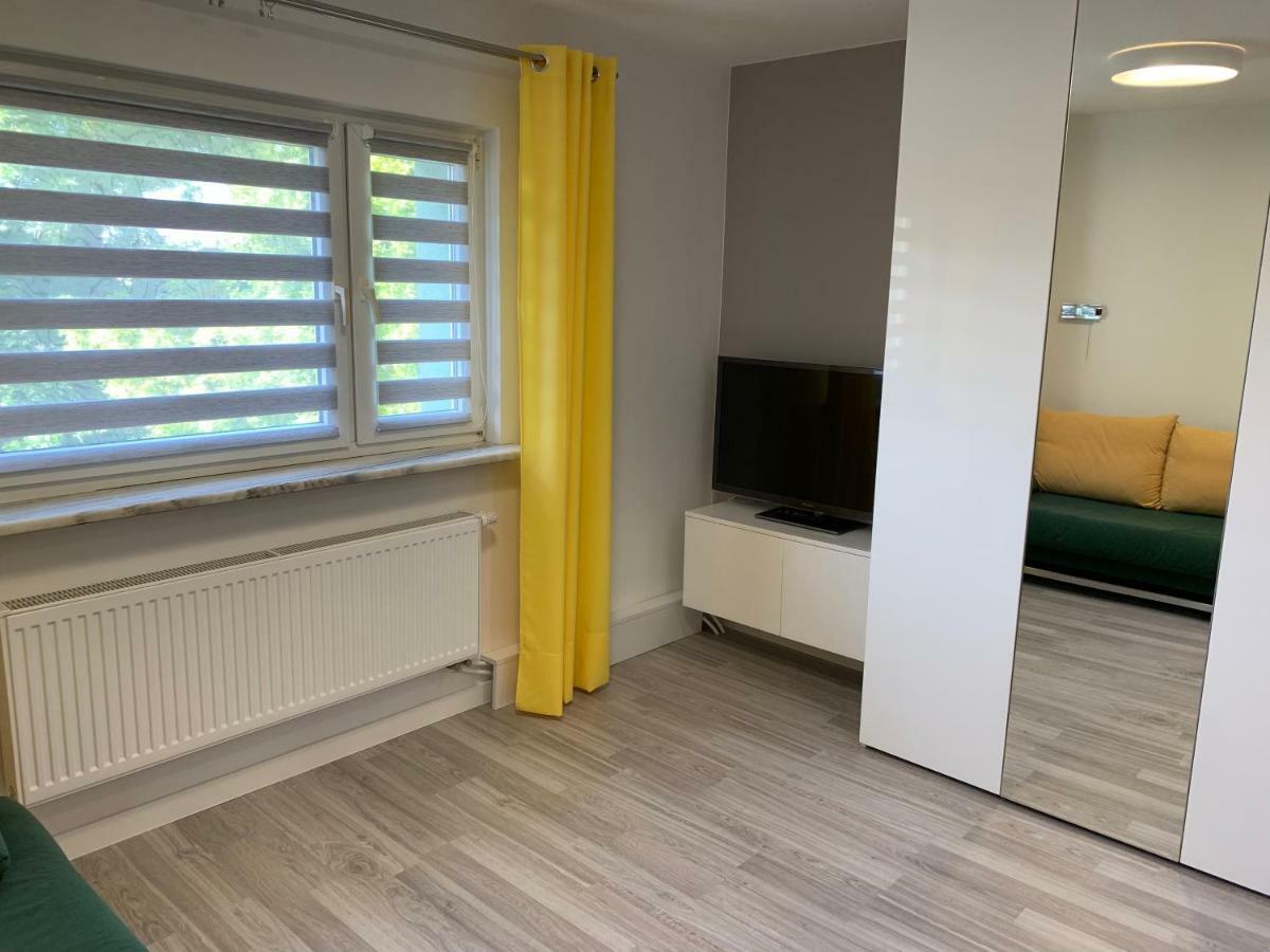Comfortable Studio Only 20 Minutes From International Conference Center Katowice Best Place For Wuf2022 Eec Tnf Off Etc Siemianowice Śląskie Extérieur photo